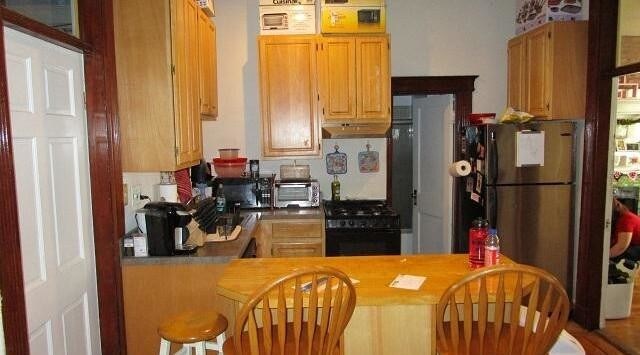 39 Hemenway St Unit 5 Boston Ma 02115 Apartment For Rent In Primary Photo 39 Hemenway St