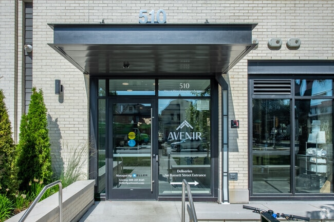 Building Photo - Avenir Apartments