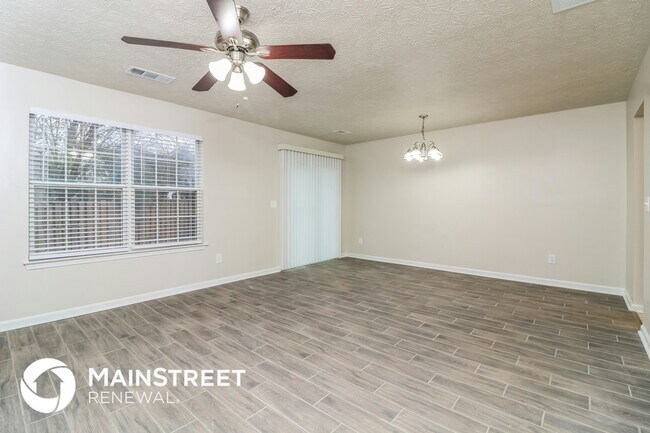 Foto del edificio - 3623 Thurleston Ct SW