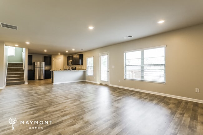 Building Photo - 441 Toronto Cir