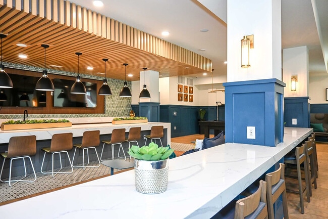 The Drake - 01 - The Drake Apartments