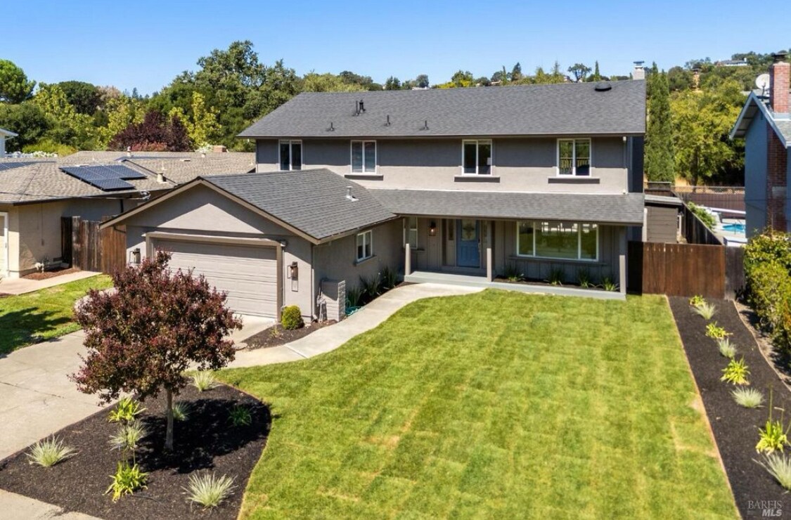 Primary Photo - 310 Marin Oaks Dr
