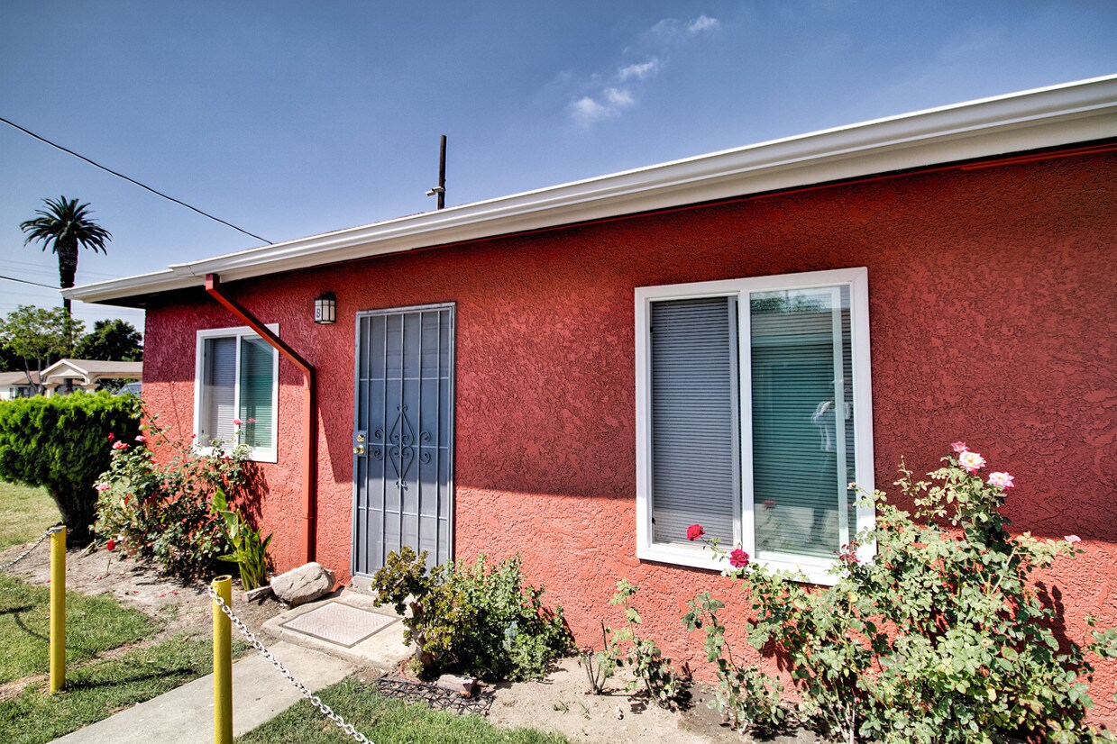 Foto principal - 3155 Banning Ave