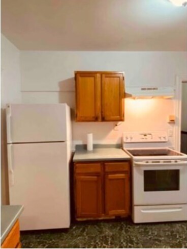 Foto del edificio - 216 Rindge Ave