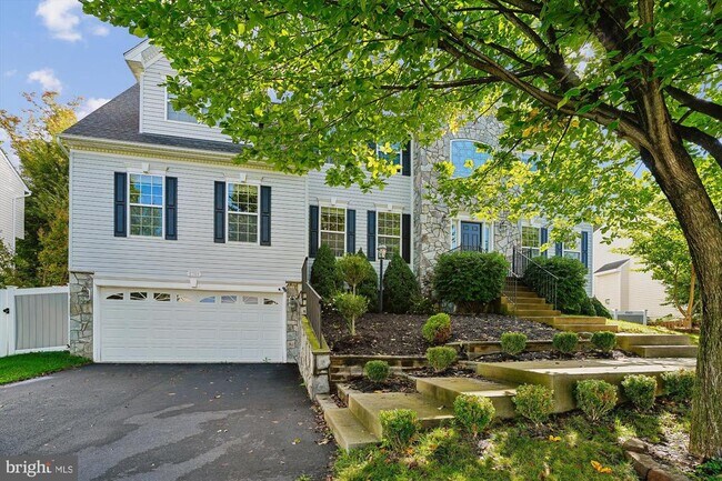 Foto del edificio - 8761 Ellis Mill Dr