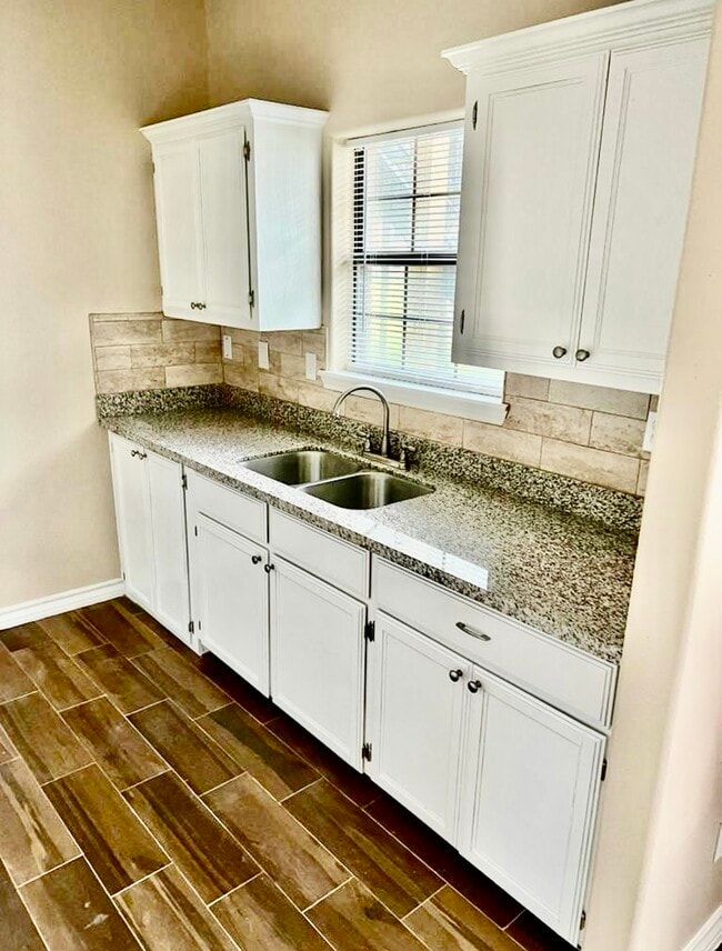 Building Photo - 2517 Chuparosa Ct