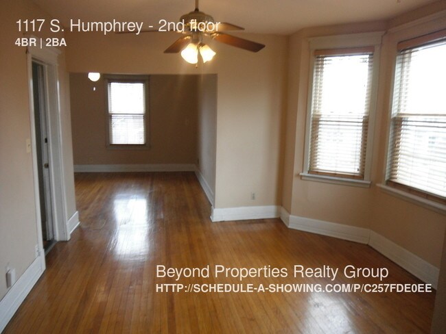 Building Photo - 1117 S Humphrey Ave