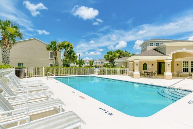 Foto del edificio - 1342 Hampton Park Ln