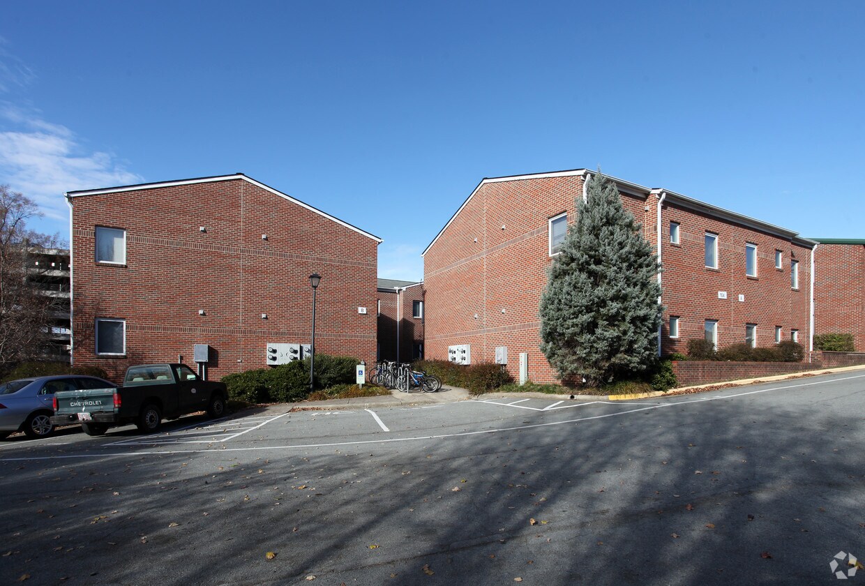 Foto principal - Brewer Lane Apartments