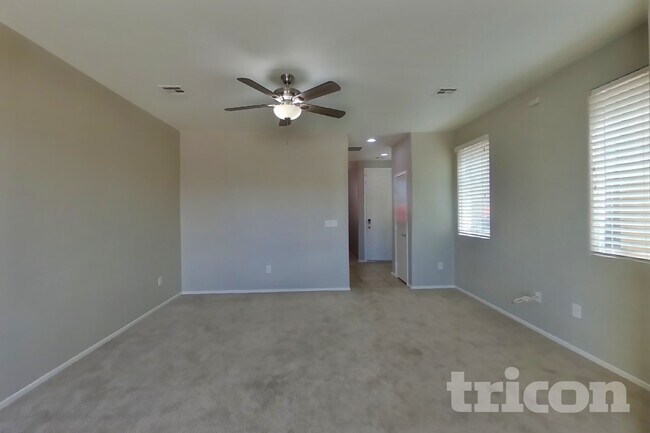 Foto del edificio - 3657 Karissa Heights Pl