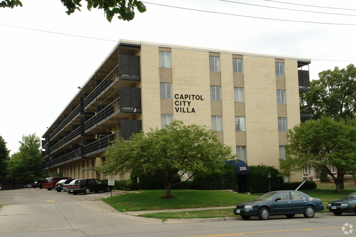 Primary Photo - Capitol City Villa