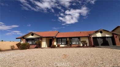 Building Photo - 13677 Ivanpah Rd