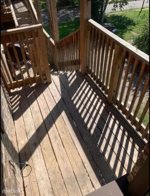 Building Photo - 3 br, 1 bath Apartment - 6454 S Parnell Ave