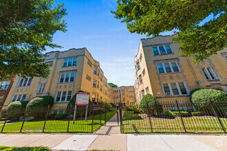 Building Photo - 2 N Wolcott Ave