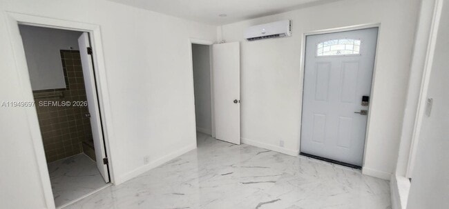 Foto del edificio - 3520 NW 20th St