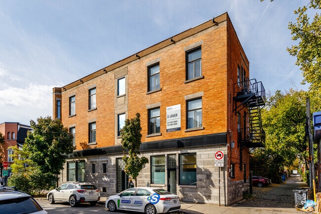 Building Photo - 351-357 Rue Roy E
