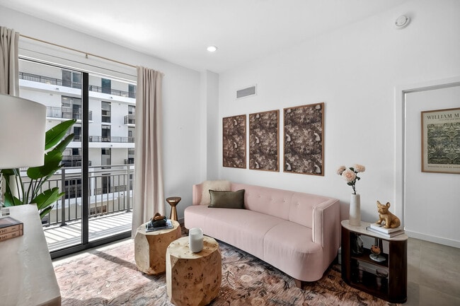 Building Photo - The Holly by Soleste