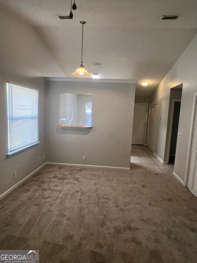 Foto del edificio - 235 W Lakemont Dr