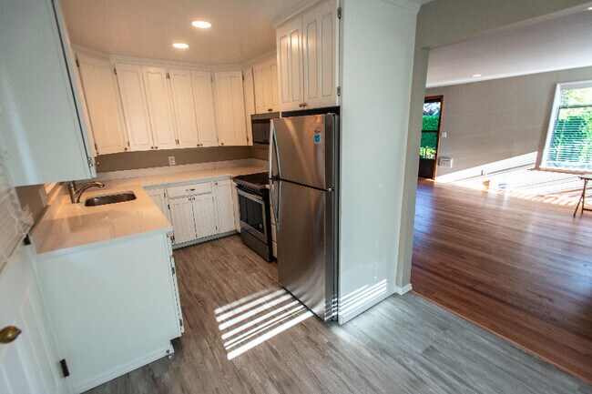 Foto del edificio - 3001 NW 85th St