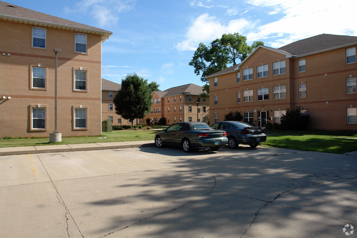 Foto del edificio - St. James Apartments