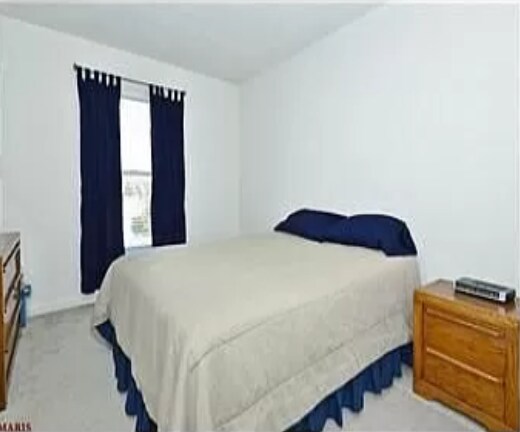 Primary Photo - 318 Columbia Dr