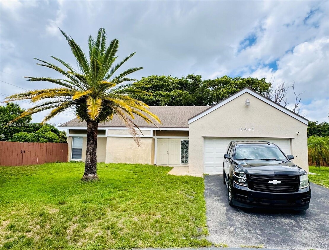 8941 Azalea Cir, Miramar, FL 33025 House Rental in Miramar, FL