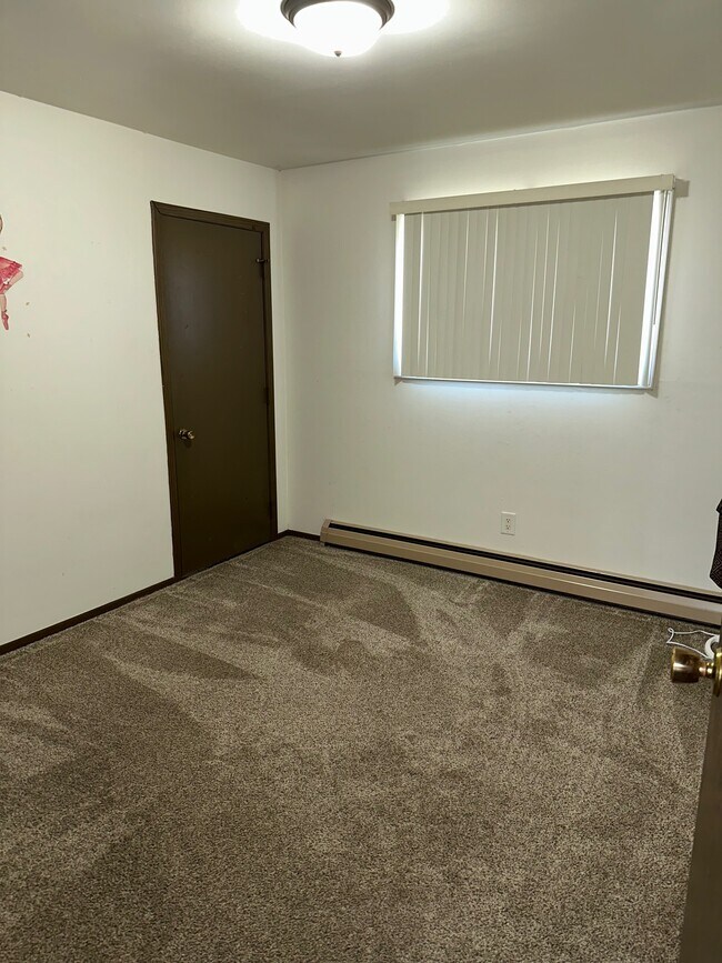 Foto del edificio - 305 Knightsbridge Rd