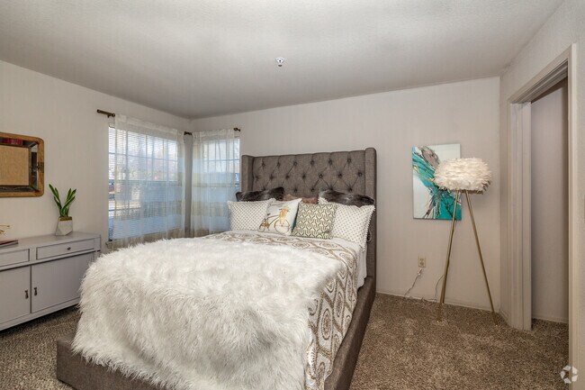 2 habitaciones, 2 baños - 978 pies cuadrados. - Dormitorio - Crown Chase Apts