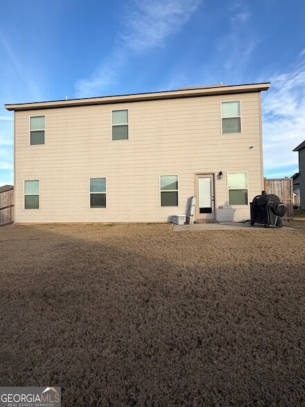 Foto del edificio - 1700 Cadence St