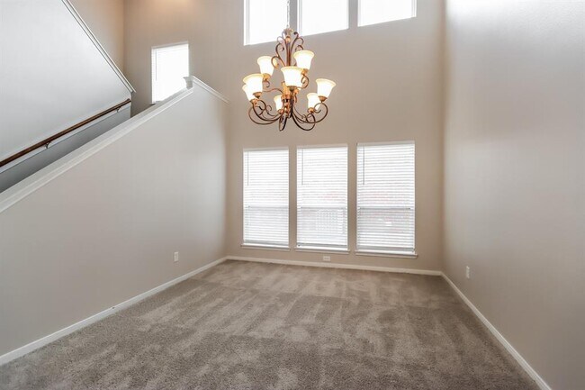 Foto del edificio - 4207 Old Arbor Way