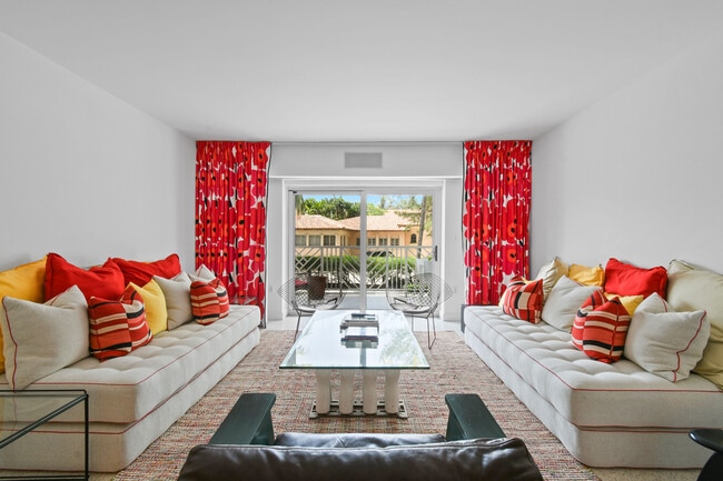 Foto del edificio - 170 N Ocean Blvd