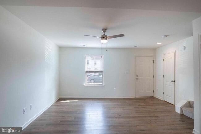 Foto del edificio - 15 PITCH PINE Ct