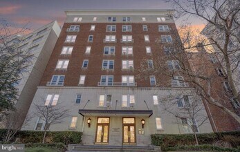Building Photo - 1954 Columbia Rd NW