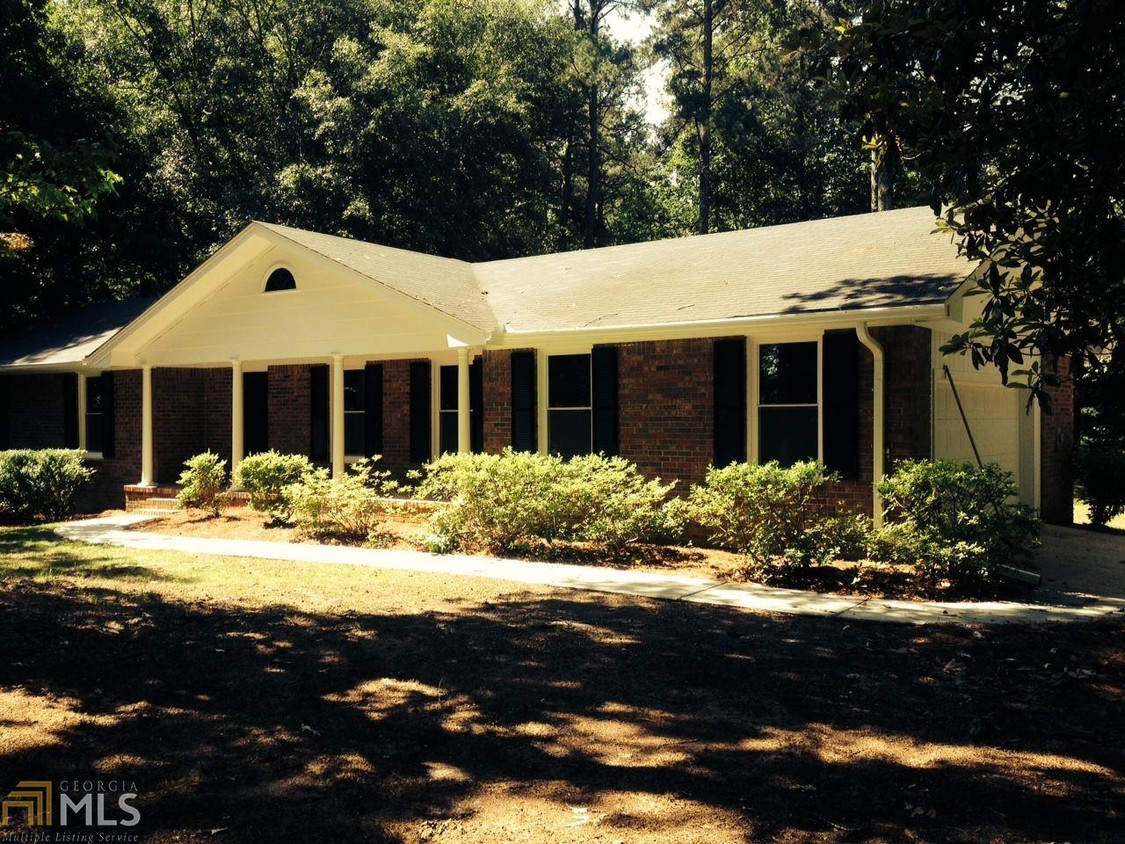 Primary Photo - 964 Tyrone Rd