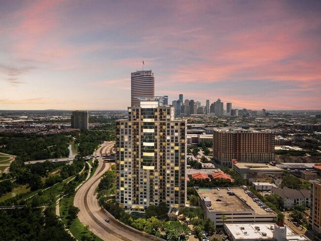 Building Photo - 3333 Allen Pkwy