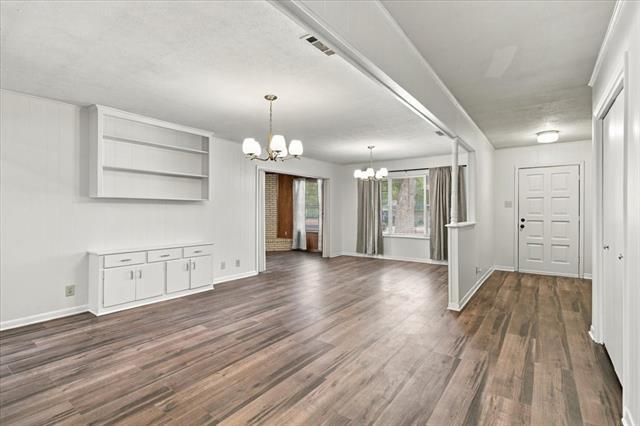 Foto del edificio - 1105 Northwood Dr