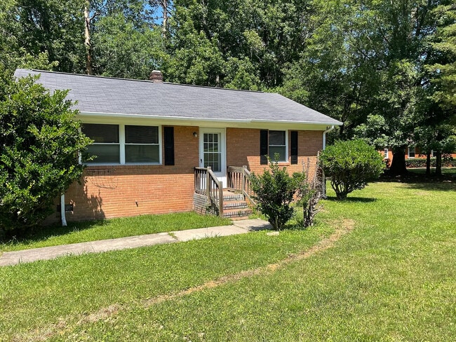 Building Photo - Room in House on Old Monroe Rd