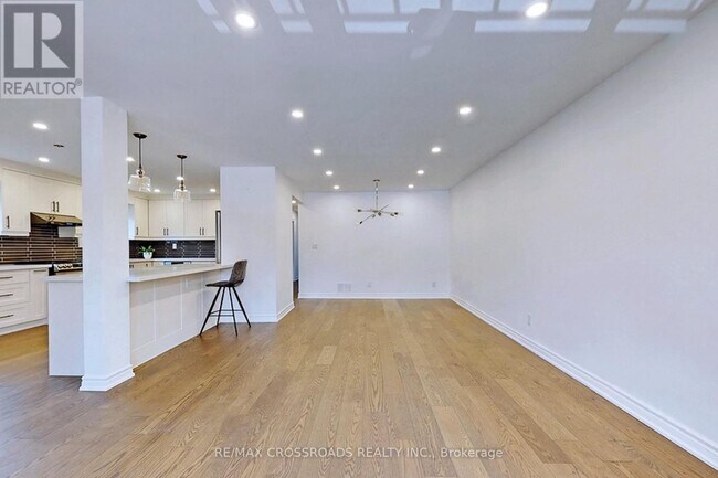 Building Photo - 22 Mallaby Rd