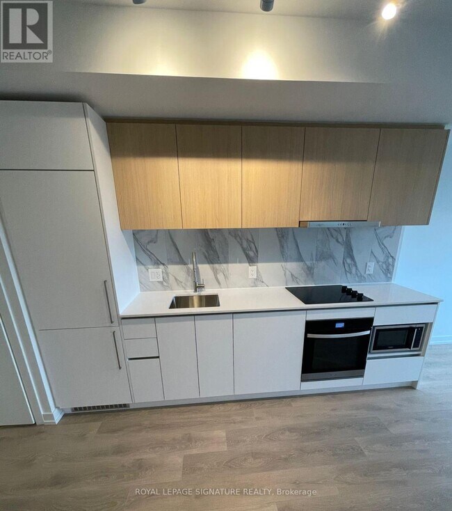 Photo du bâtiment - 1100 Sheppard Ave W