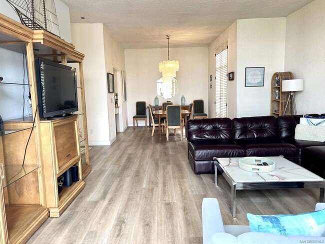 Foto del edificio - 8263 Camino Del Oro