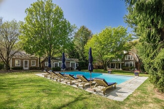 Building Photo - 96 Cove Hollow Rd