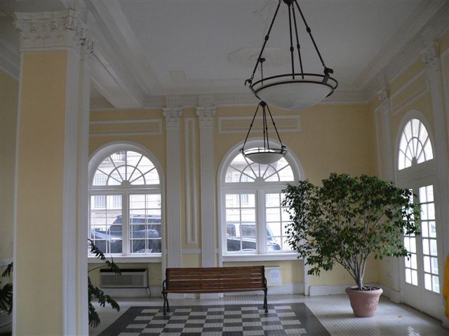 Foto principal - 3420 16th St NW