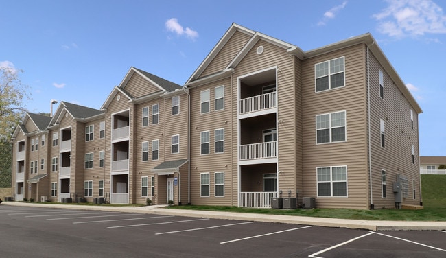 Building Photo - Lexington Commons