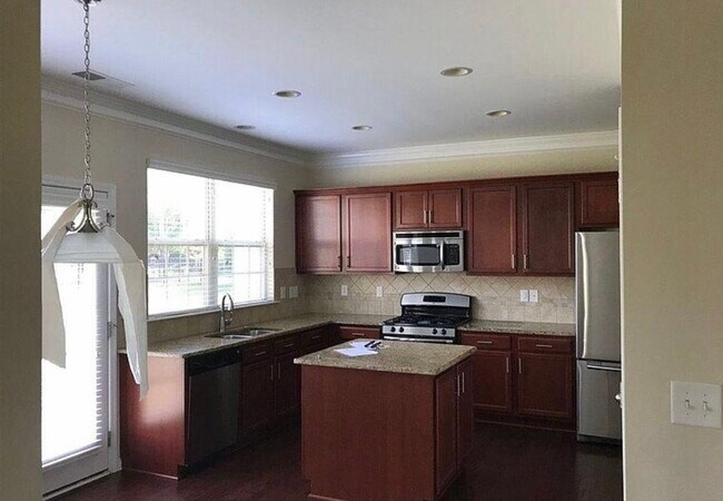 Building Photo - 5212 Maplechase Lane