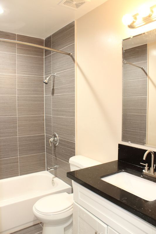 Foto del edificio - 1299 W 37th Dr