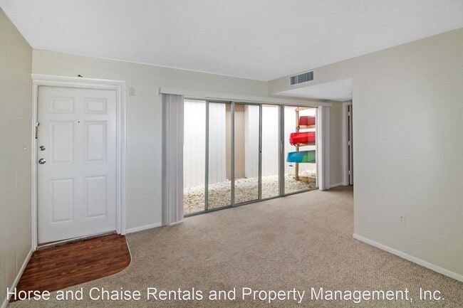 Building Photo - 1 br, 1 bath House - 633 Alhambra Rd., #101