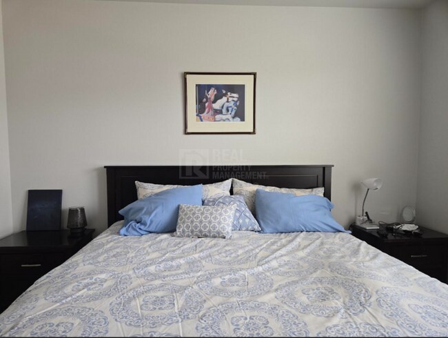 Foto del edificio - 2296 Setting Sun Dr