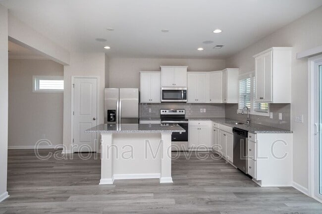 Building Photo - 132 Strongridge Trl