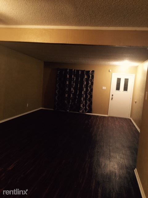 Foto del edificio - 4 br, 2 bath House - 2404 Raintree Dr
