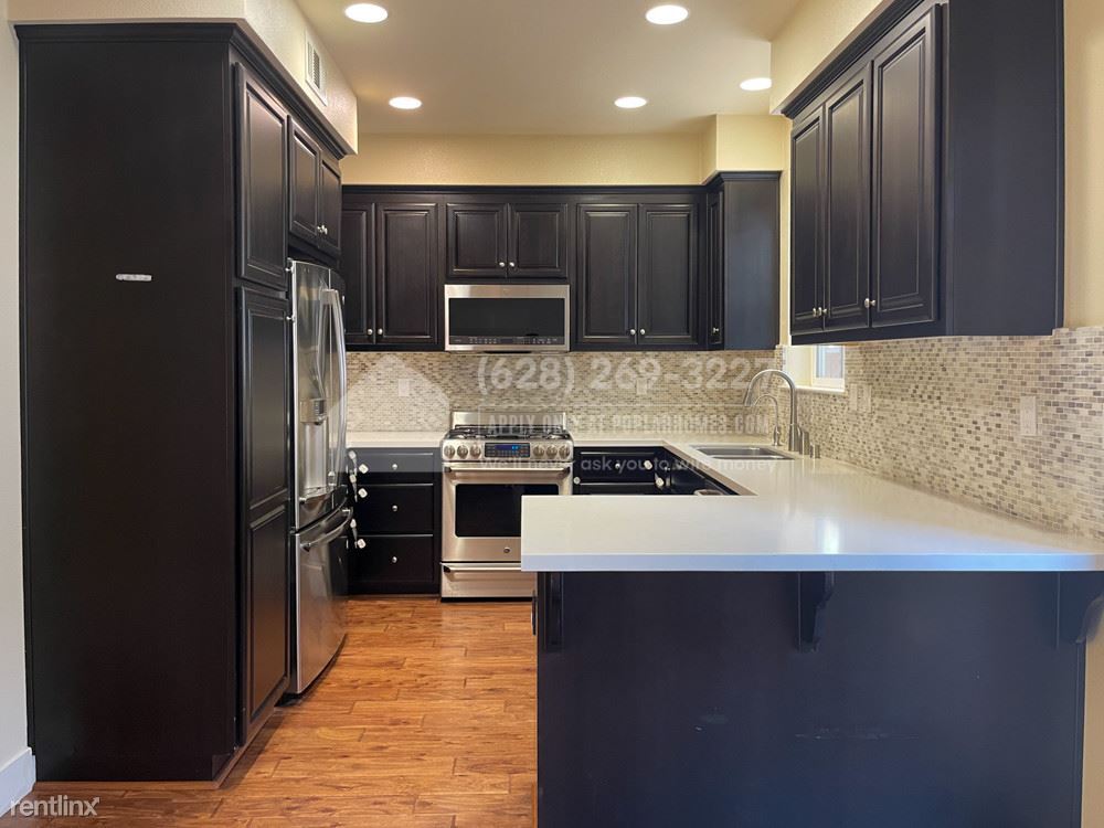 Primary Photo - 4 br, 2.5 bath House - 108 Avon Terrace -